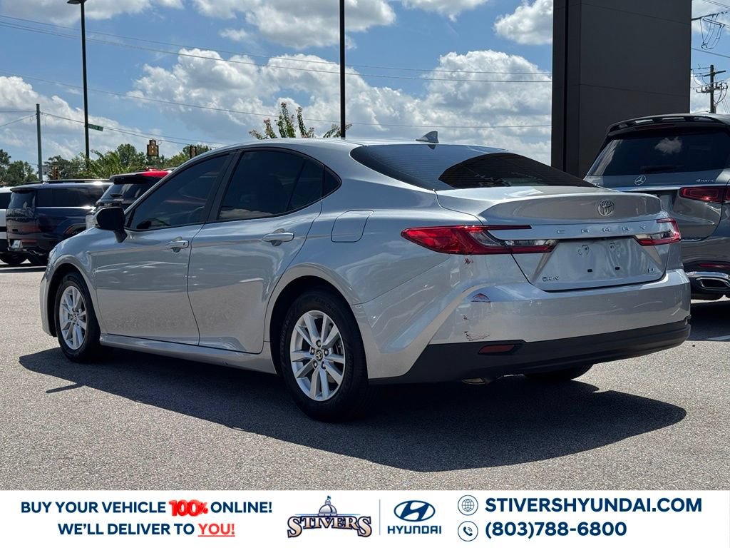 Used 2025 Toyota Camry LE FWD image 10