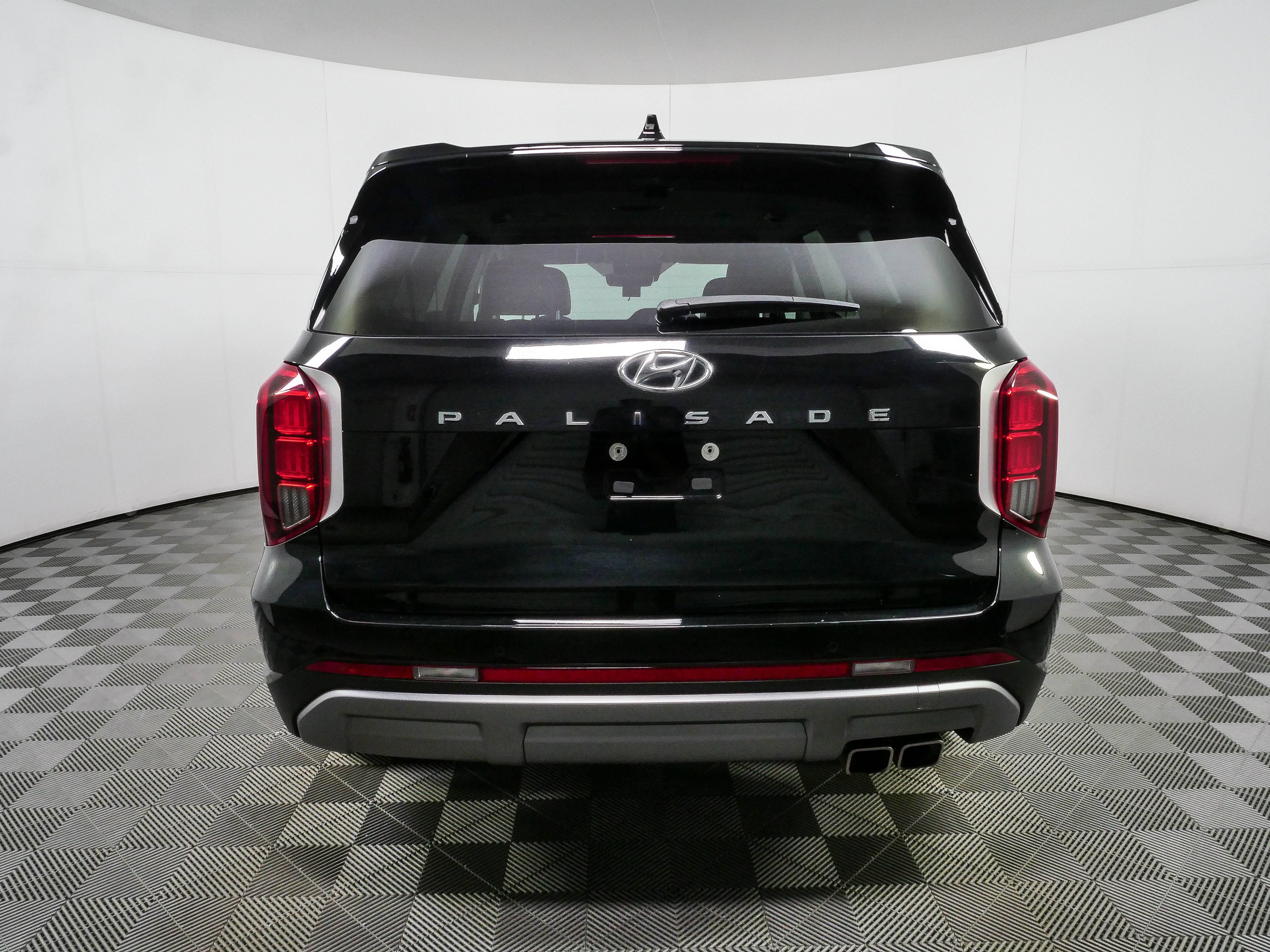 Used 2024 Hyundai Palisade SEL FWD image 29
