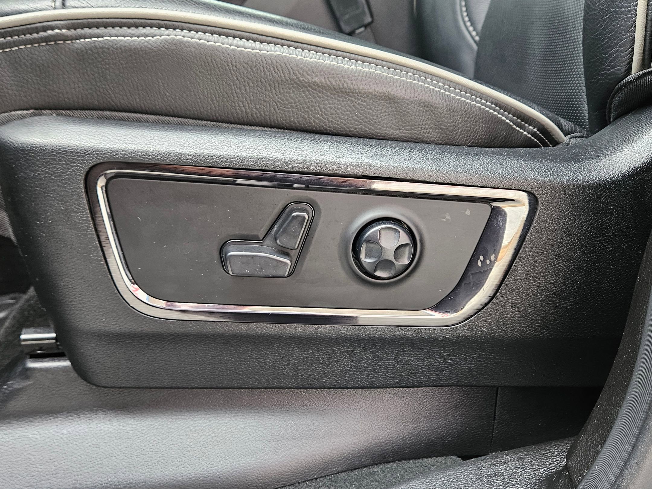 Used 2024 RAM 1500 Limited image 20