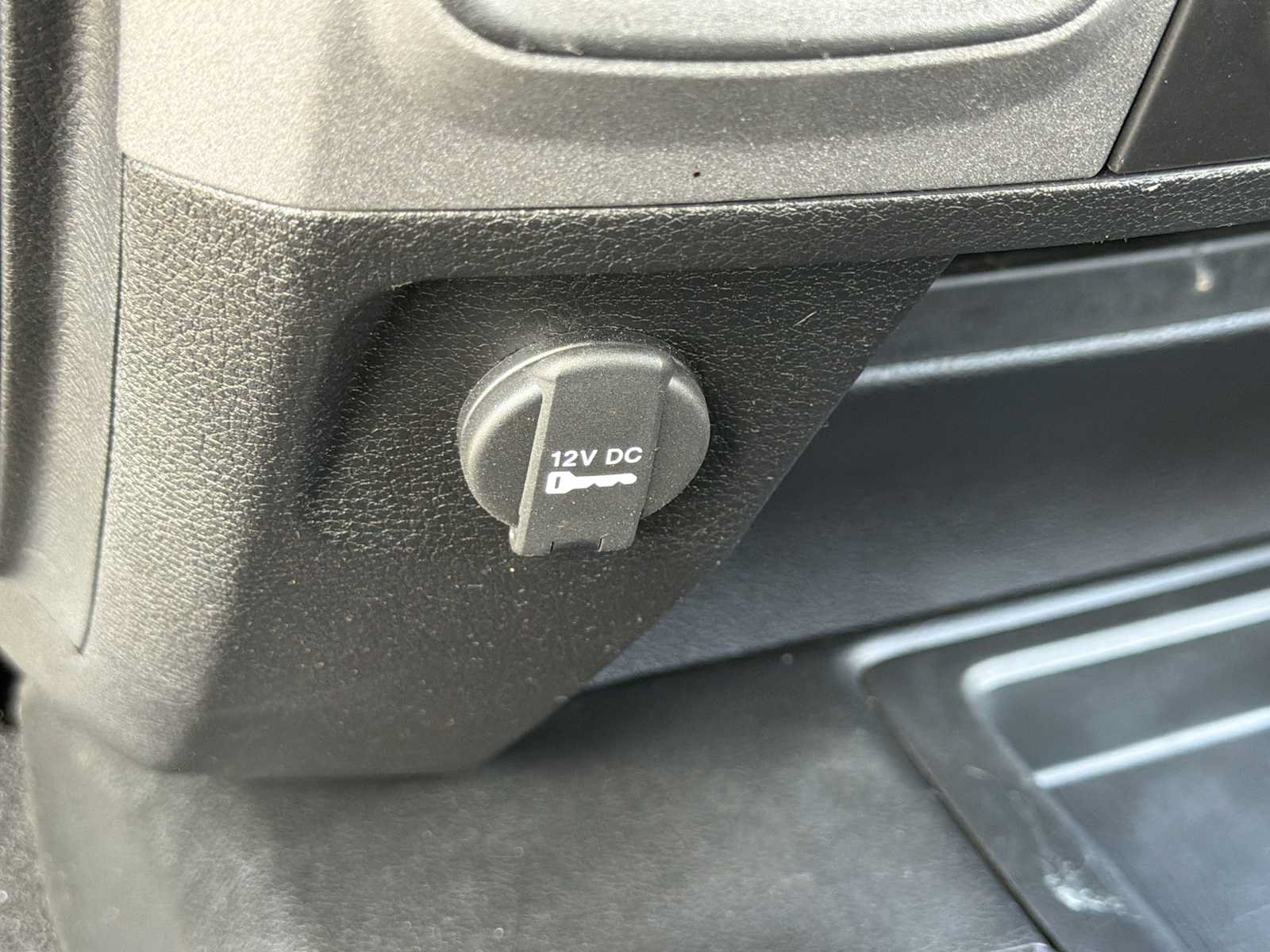 Used 2018 RAM 2500 Tradesman w/ Chrome Appearance Group AWD/4WD image 10
