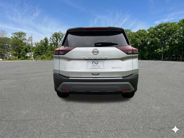 Used 2023 Nissan Rogue SV AWD/4WD image 7