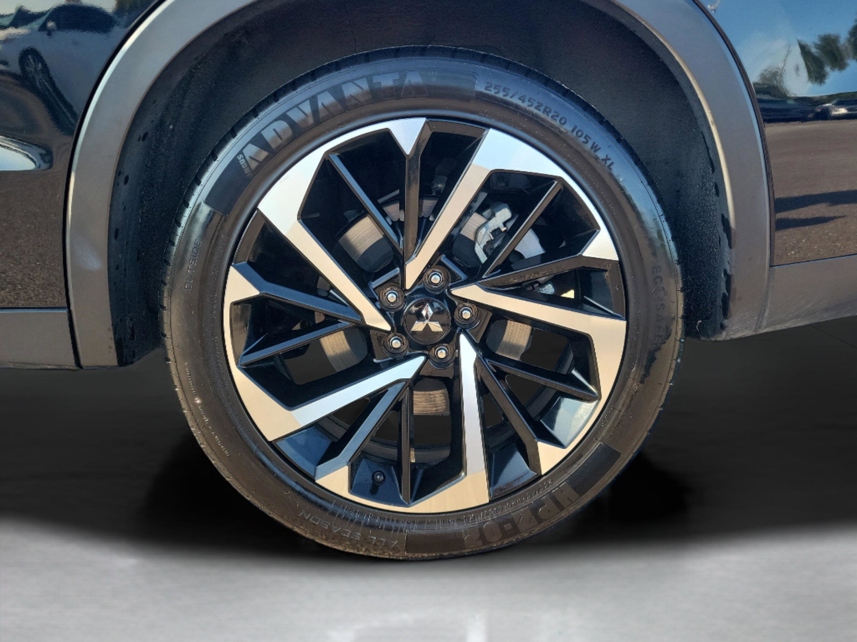 Used 2024 Mitsubishi Outlander SE image 37