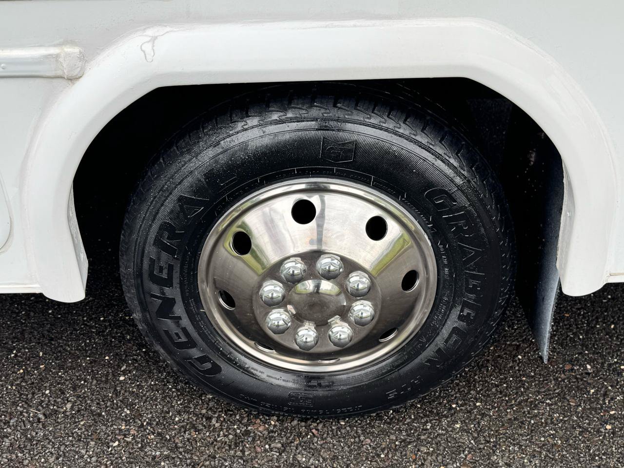 Used 2019 Chevrolet Express 4500 w/ RV Package RWD image 55