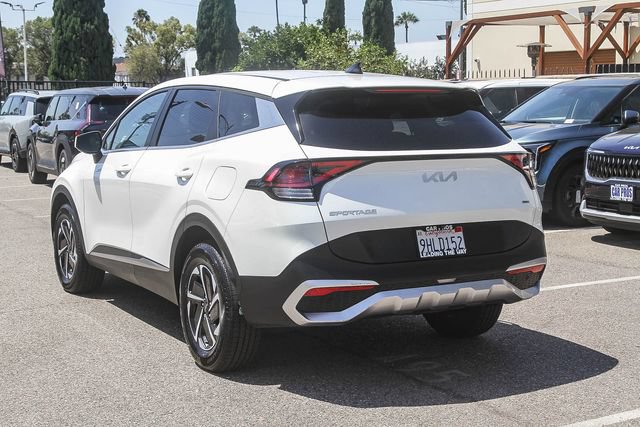 Used 2023 Kia Sportage LX AWD/4WD image 8