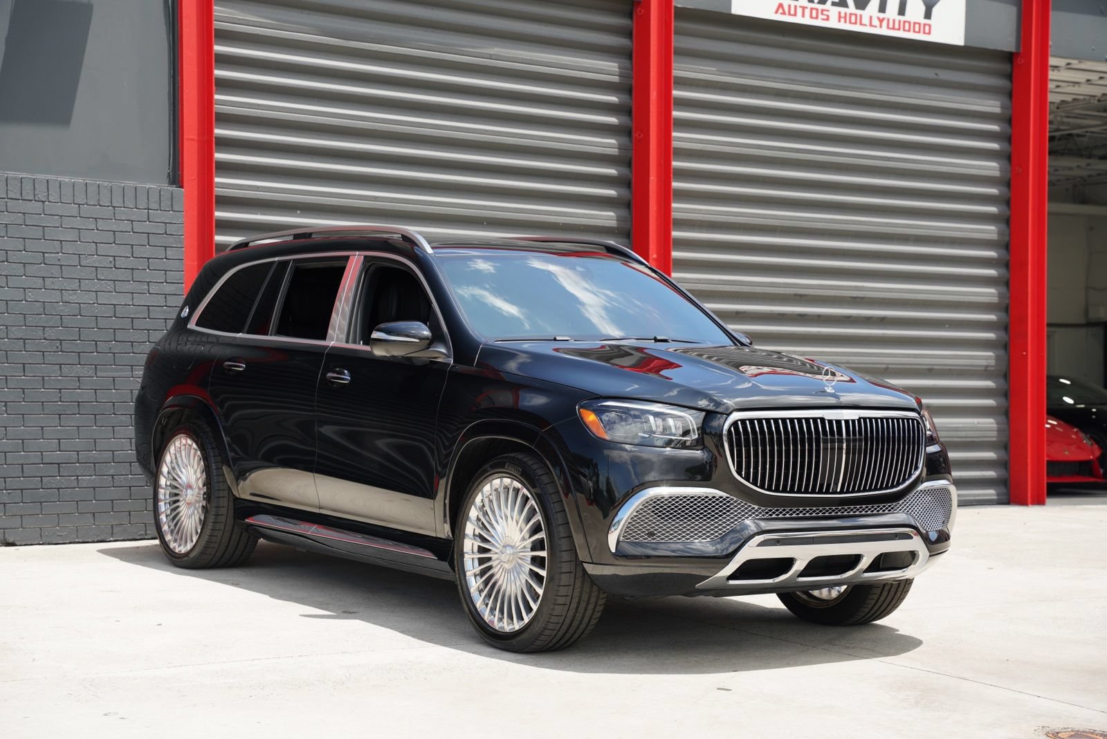 Used 2021 Mercedes-Benz Maybach GLS 600 4MATIC image 6