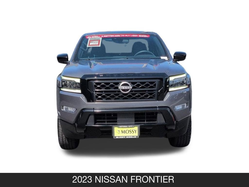 Certified 2023 Nissan Frontier SV w/ Midnight Edition Package RWD image 4