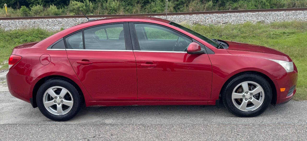 Used 2013 Chevrolet Cruze LT FWD image 6