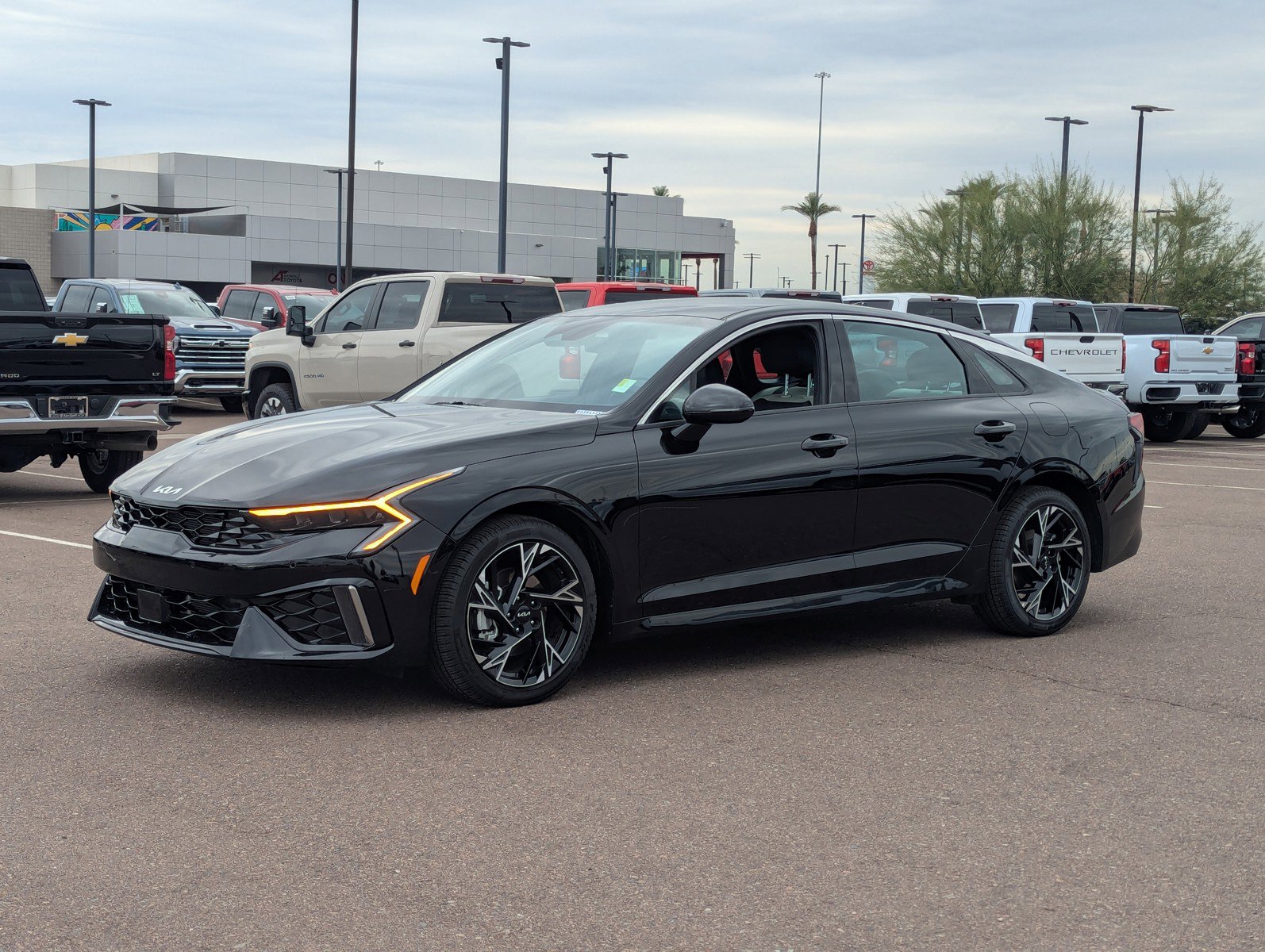 Used 2025 Kia K5 GT-Line image 2