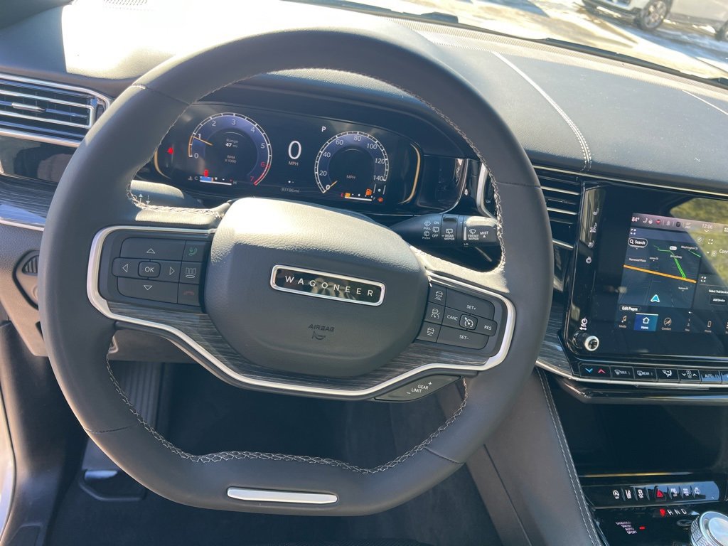 Used 2022 Jeep Wagoneer Series II w/ Premium Group I image 14