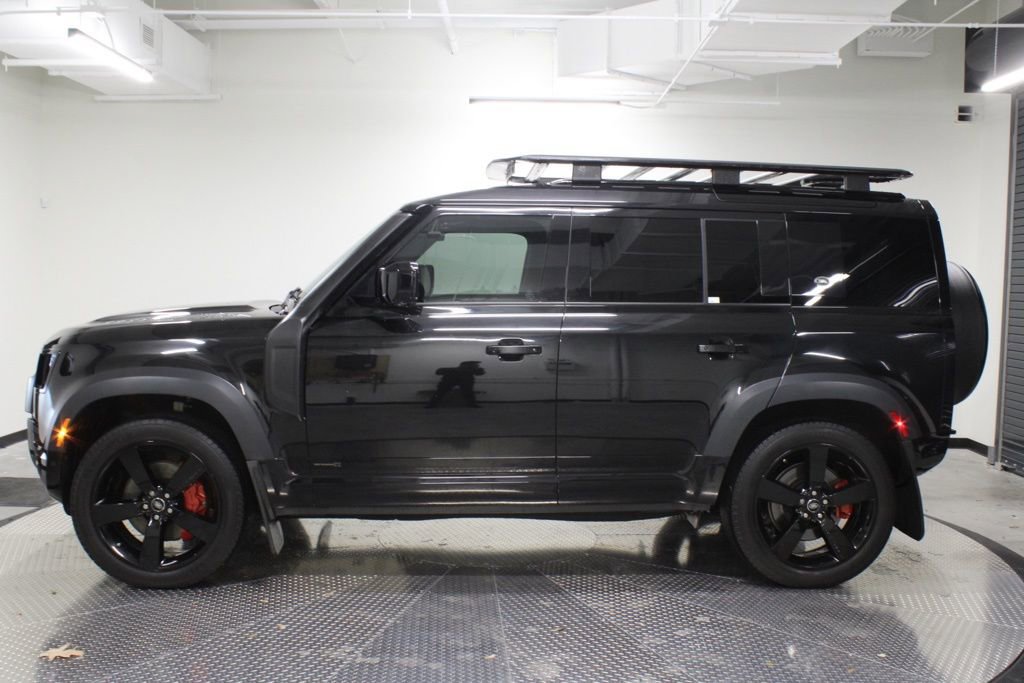 Used 2020 Land Rover Defender 110 X AWD/4WD image 2