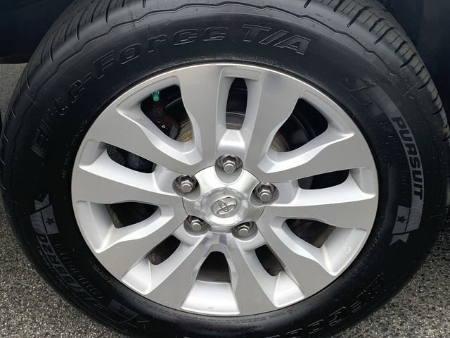 Used 2016 Toyota Sequoia Platinum RWD image 36