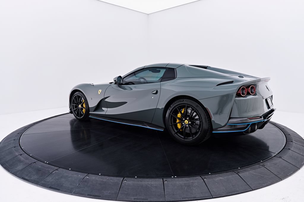 Used 2023 Ferrari 812 GTS RWD image 22