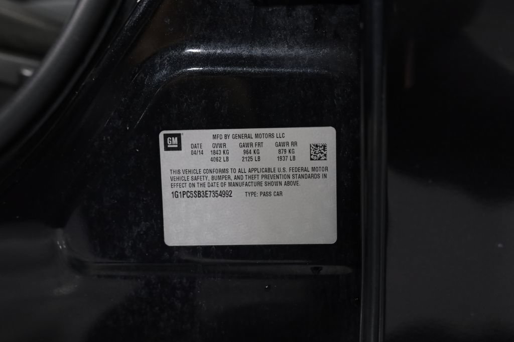 Used 2014 Chevrolet Cruze LT w/ Technology Package FWD image 39