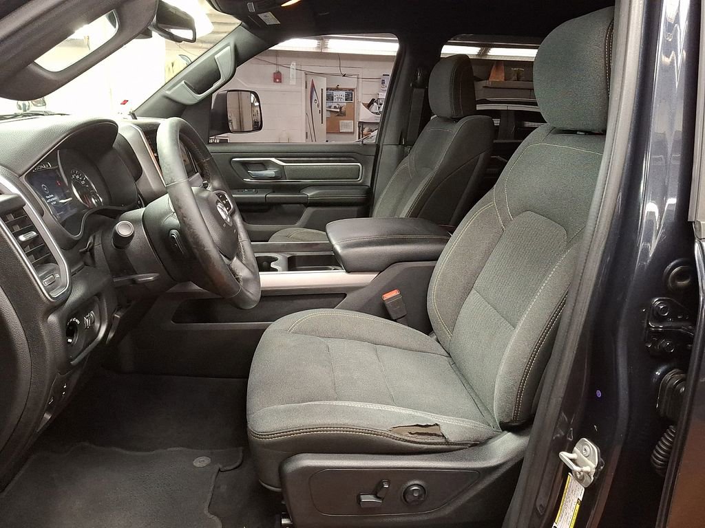 Used 2019 RAM 1500 Big Horn AWD/4WD image 8