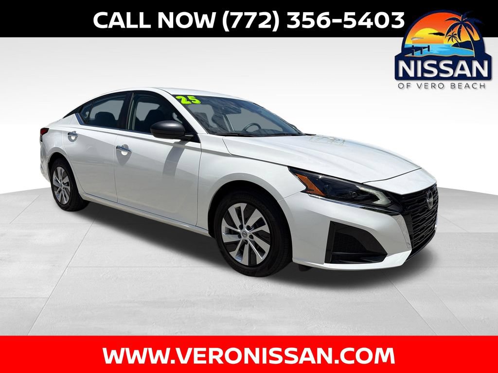 Certified 2025 Nissan Altima 2.5 S FWD 360° Tour