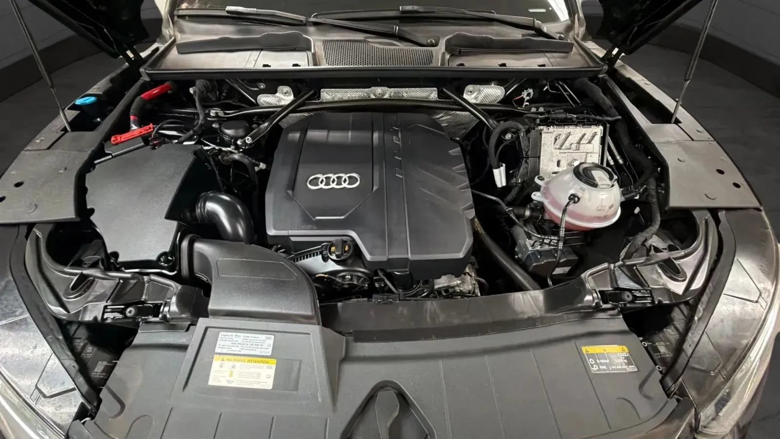 Used 2021 Audi Q5 2.0T Premium Plus w/ Premium Plus Package AWD/4WD image 23