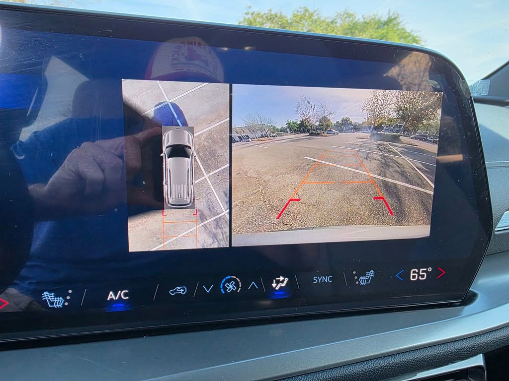 Certified 2024 Chevrolet Traverse LT image 19