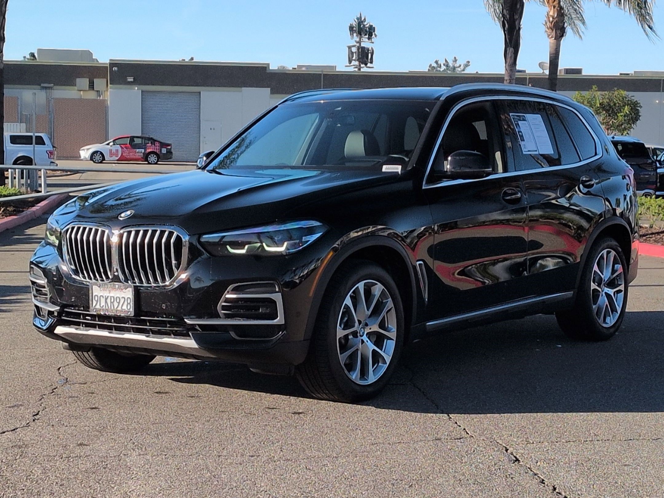 Used 2022 BMW X5 xDrive40i w/ Premium Package AWD/4WD image 5
