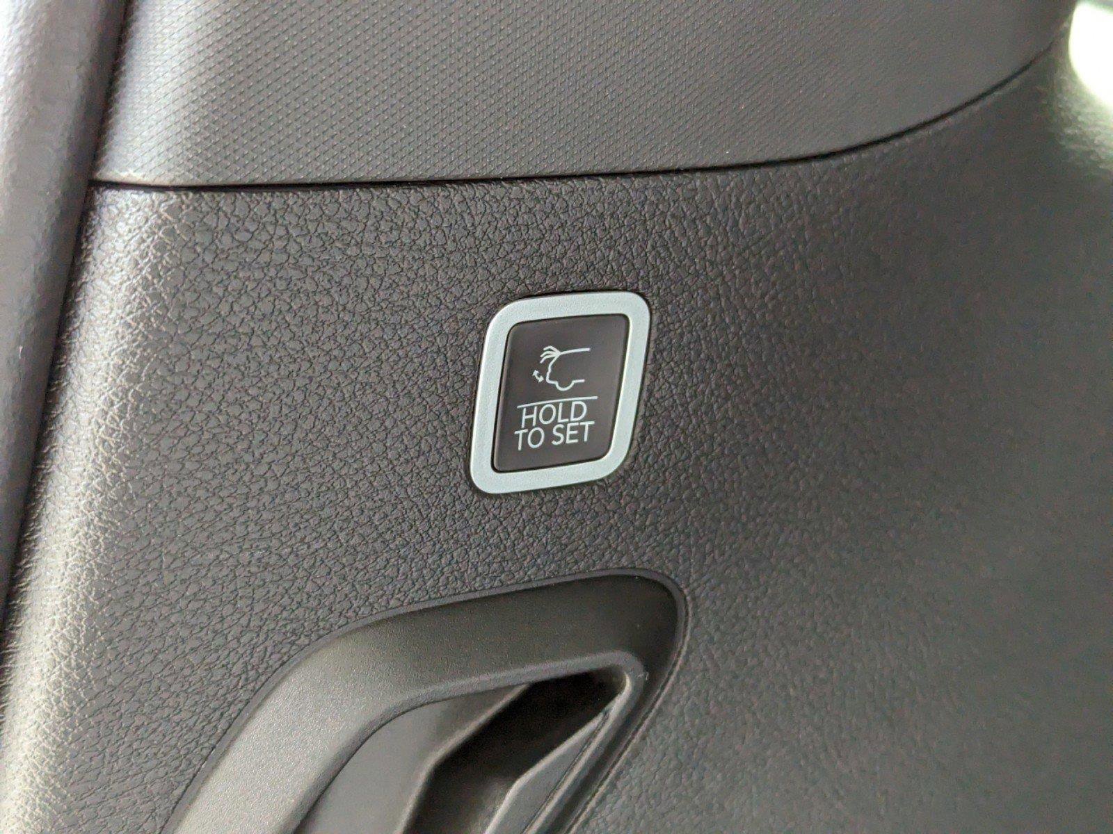 New 2024 Jeep Grand Wagoneer Series I w/ Convenience Group III image 12