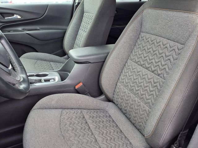 Used 2024 Chevrolet Equinox LT image 3
