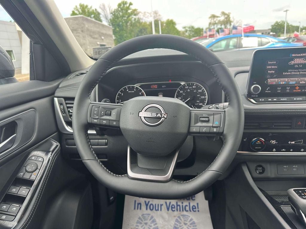 Used 2026 Nissan Rogue SV w/ Cold Weather Package AWD/4WD image 14
