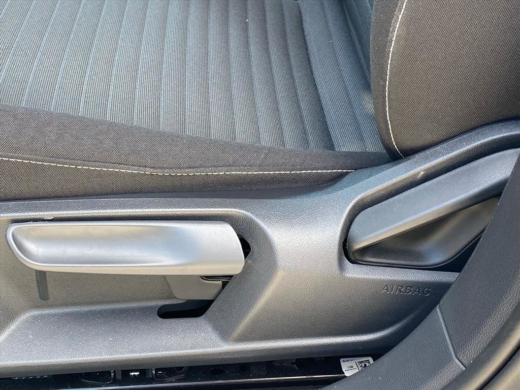 Certified 2023 Volkswagen Jetta S FWD image 13