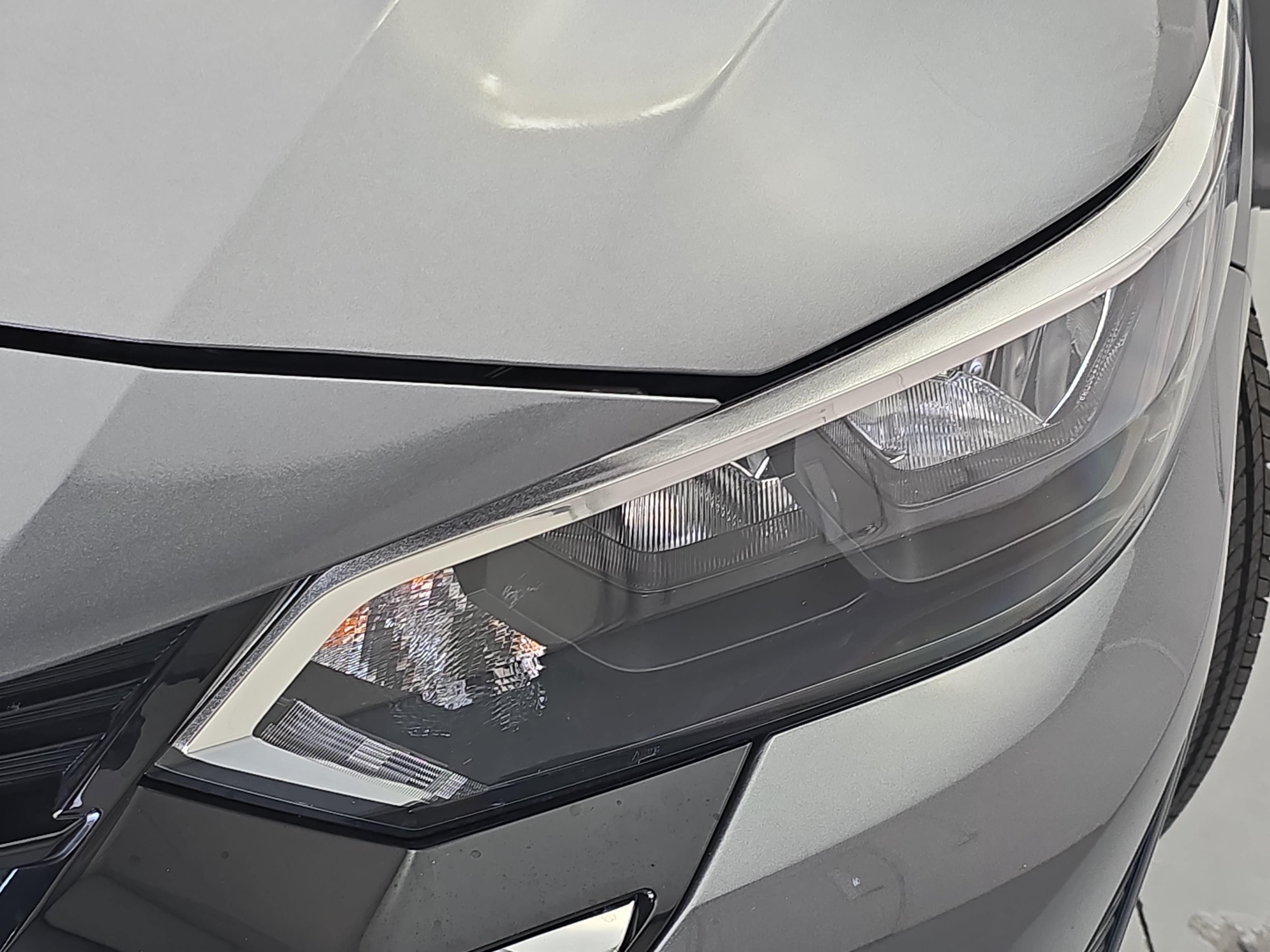 Used 2025 Nissan Sentra S FWD image 30