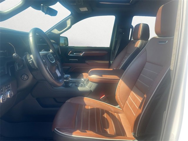 Used 2024 GMC Sierra 1500 Denali Ultimate image 9