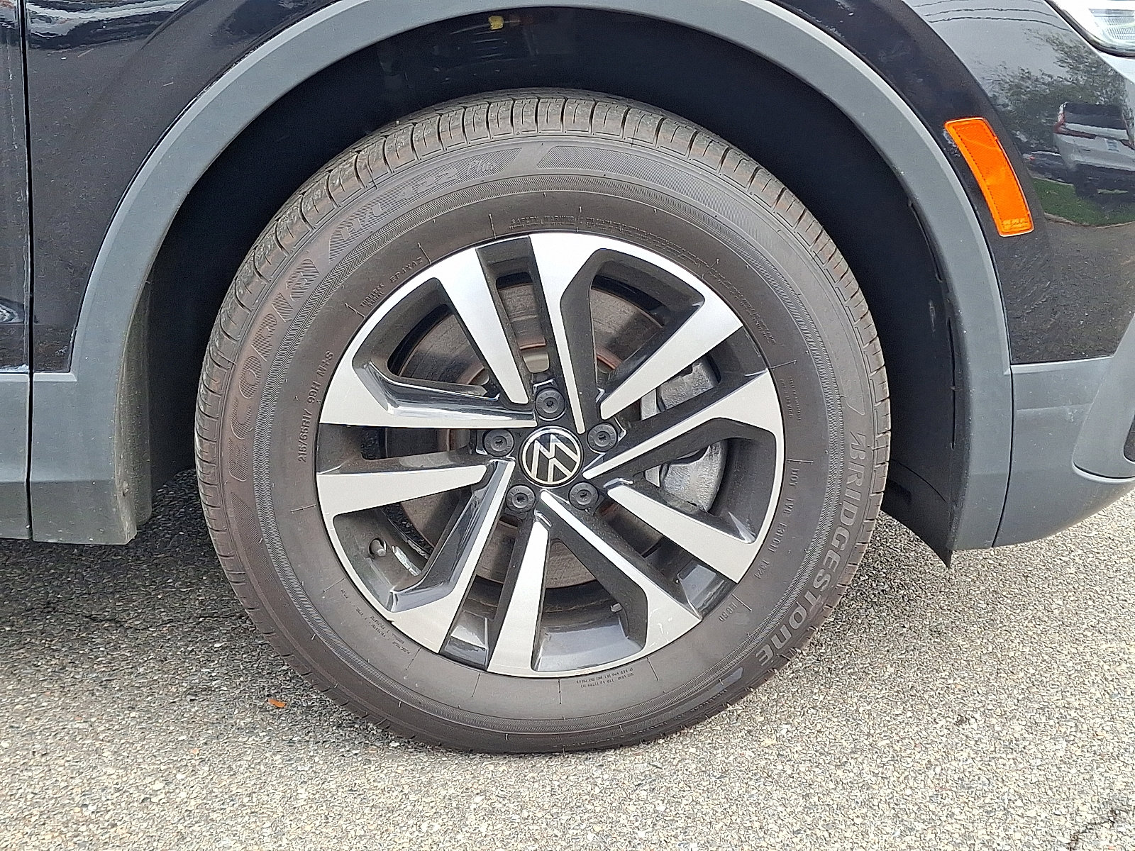 Used 2022 Volkswagen Tiguan S image 7