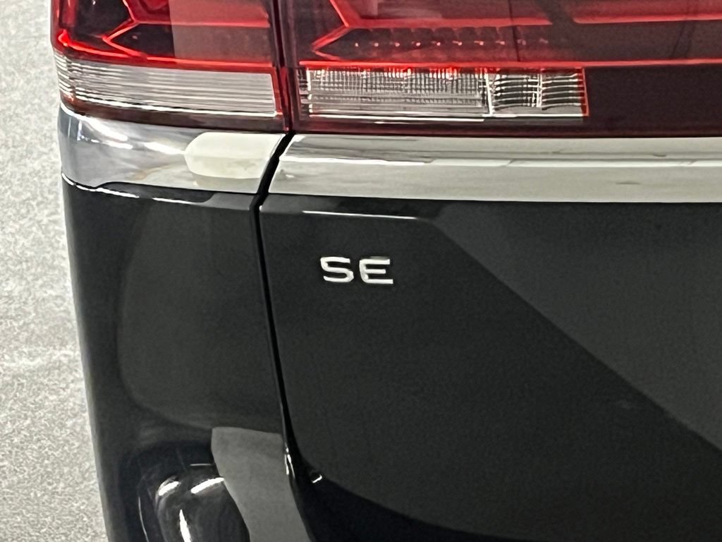 Used 2024 Volkswagen Atlas SE AWD/4WD image 39