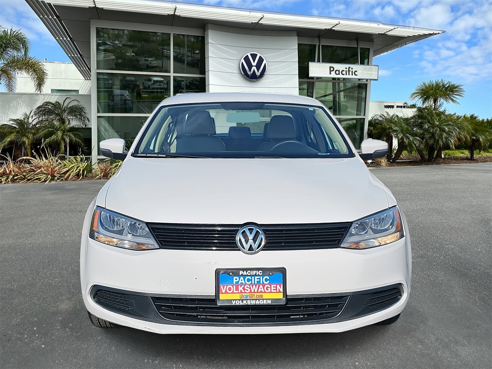 Used 2014 Volkswagen Jetta SE image 2