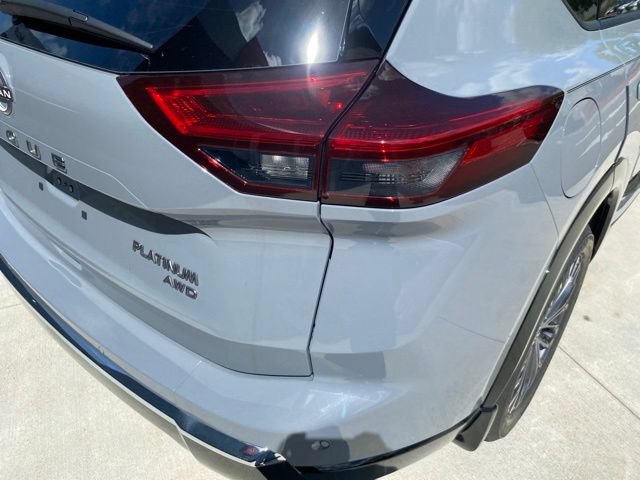 New 2026 Nissan Rogue Platinum AWD/4WD image 10