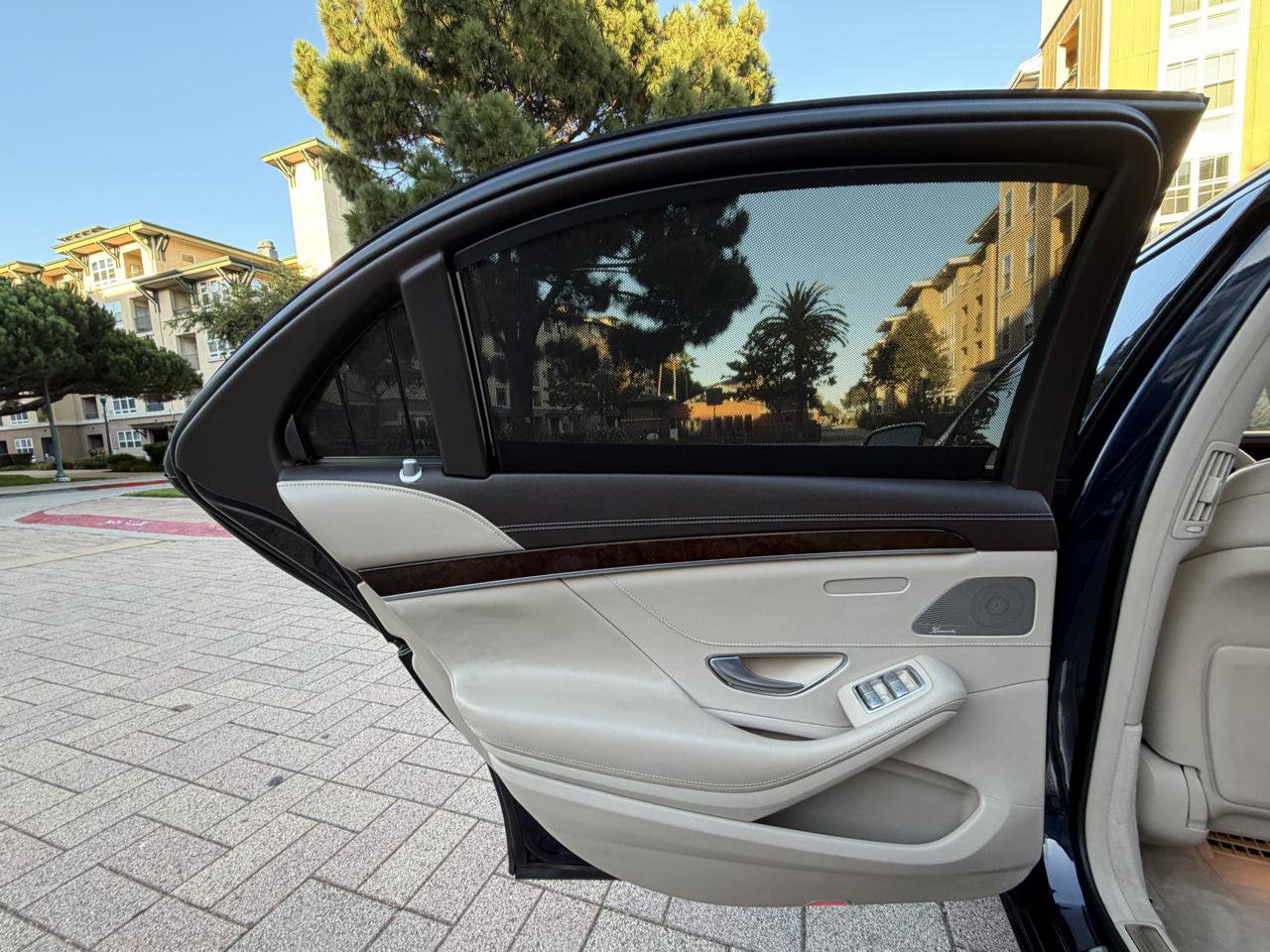 Used 2019 Mercedes-Benz S 560 Sedan image 44