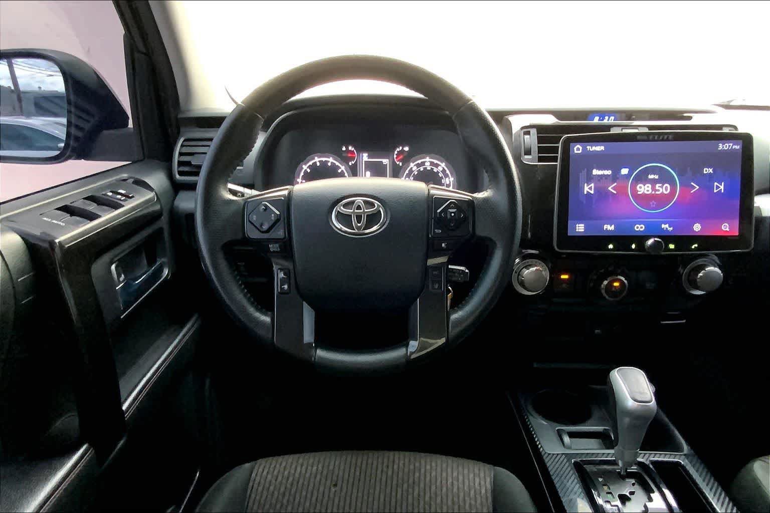 Used 2020 Toyota 4Runner TRD Off-Road AWD/4WD image 14