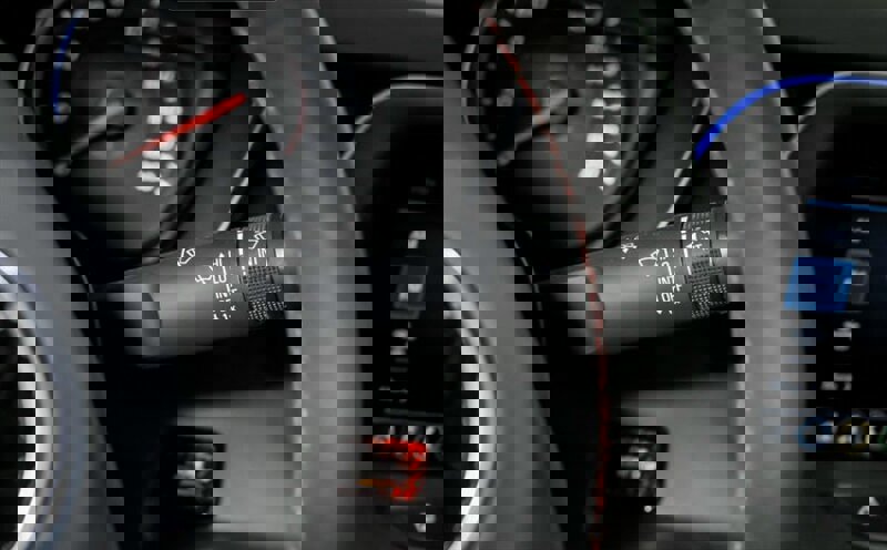 Used 2020 Chevrolet Camaro ZL1 image 27