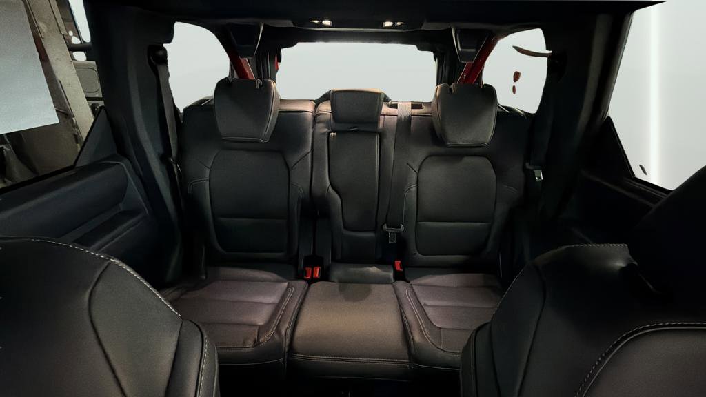 New 2026 Ford Bronco Badlands image 31