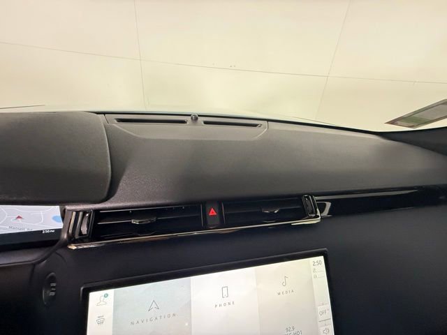 Used 2024 Land Rover Range Rover Velar Dynamic SE image 22