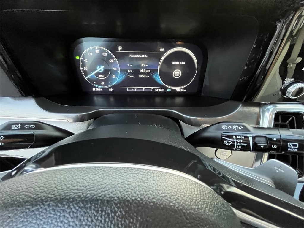 Used 2023 Kia Sorento SX Prestige image 16