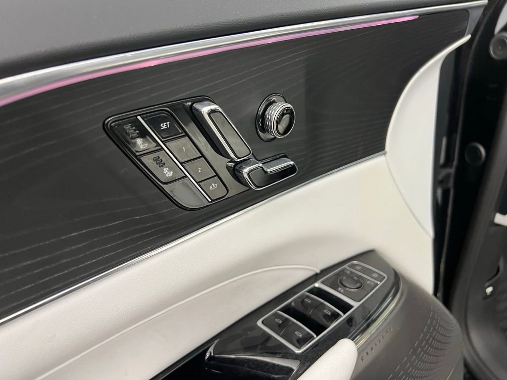 Used 2024 Cadillac Lyriq Sport image 24