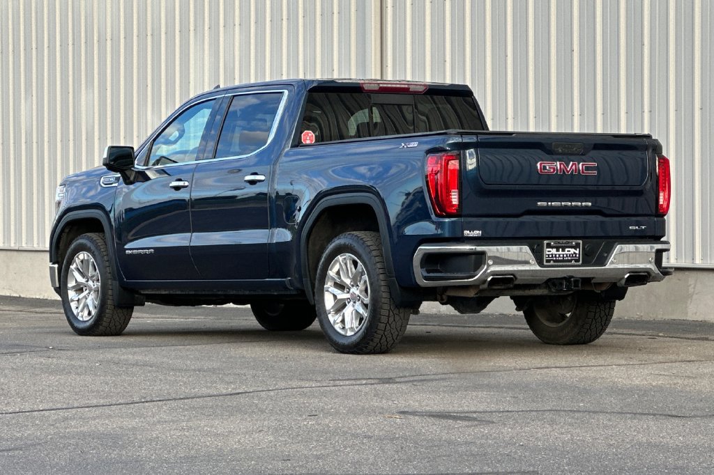 Used 2019 GMC Sierra 1500 SLT w/ SLT Premium Plus Package AWD/4WD image 9