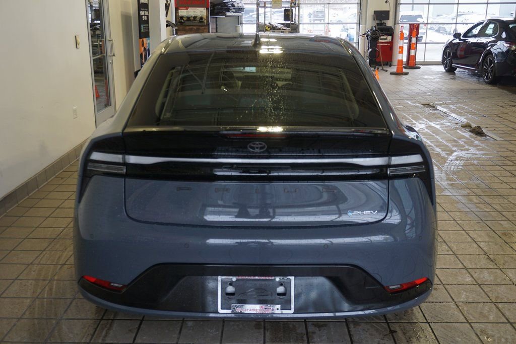 New 2026 Toyota Prius XSE image 18