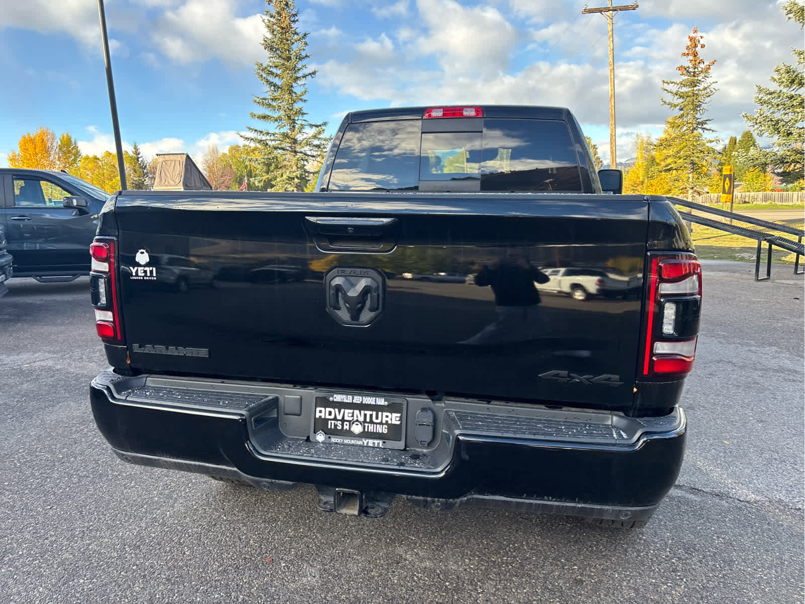 Used 2024 RAM 3500 Laramie w/ Night Edition image 10