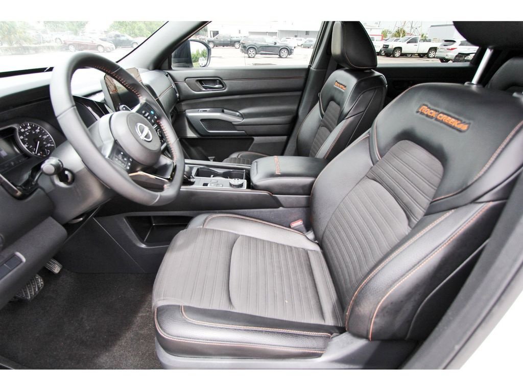 Certified 2024 Nissan Pathfinder Rock Creek AWD/4WD image 6