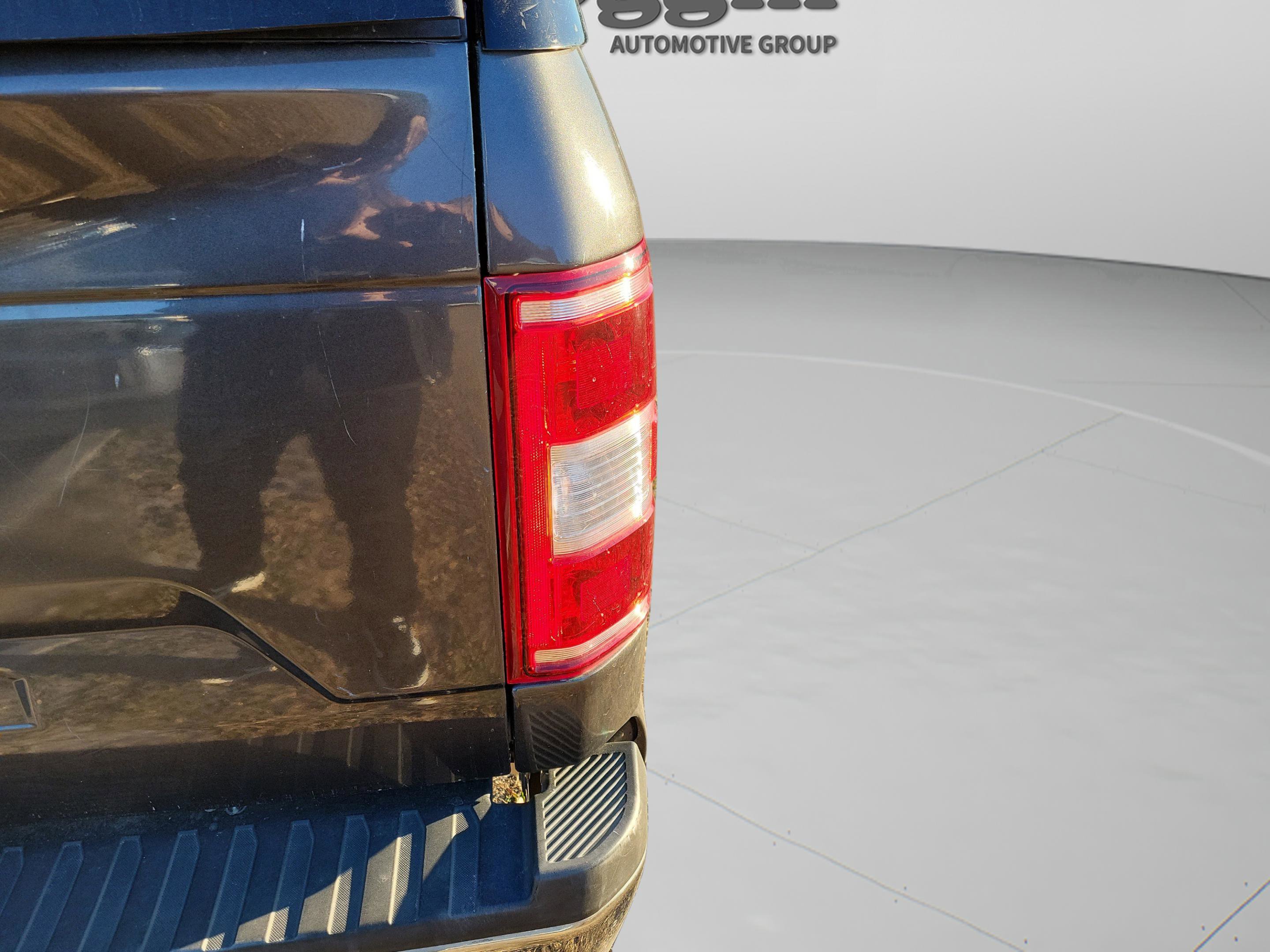 Used 2019 Ford F150 XLT image 12