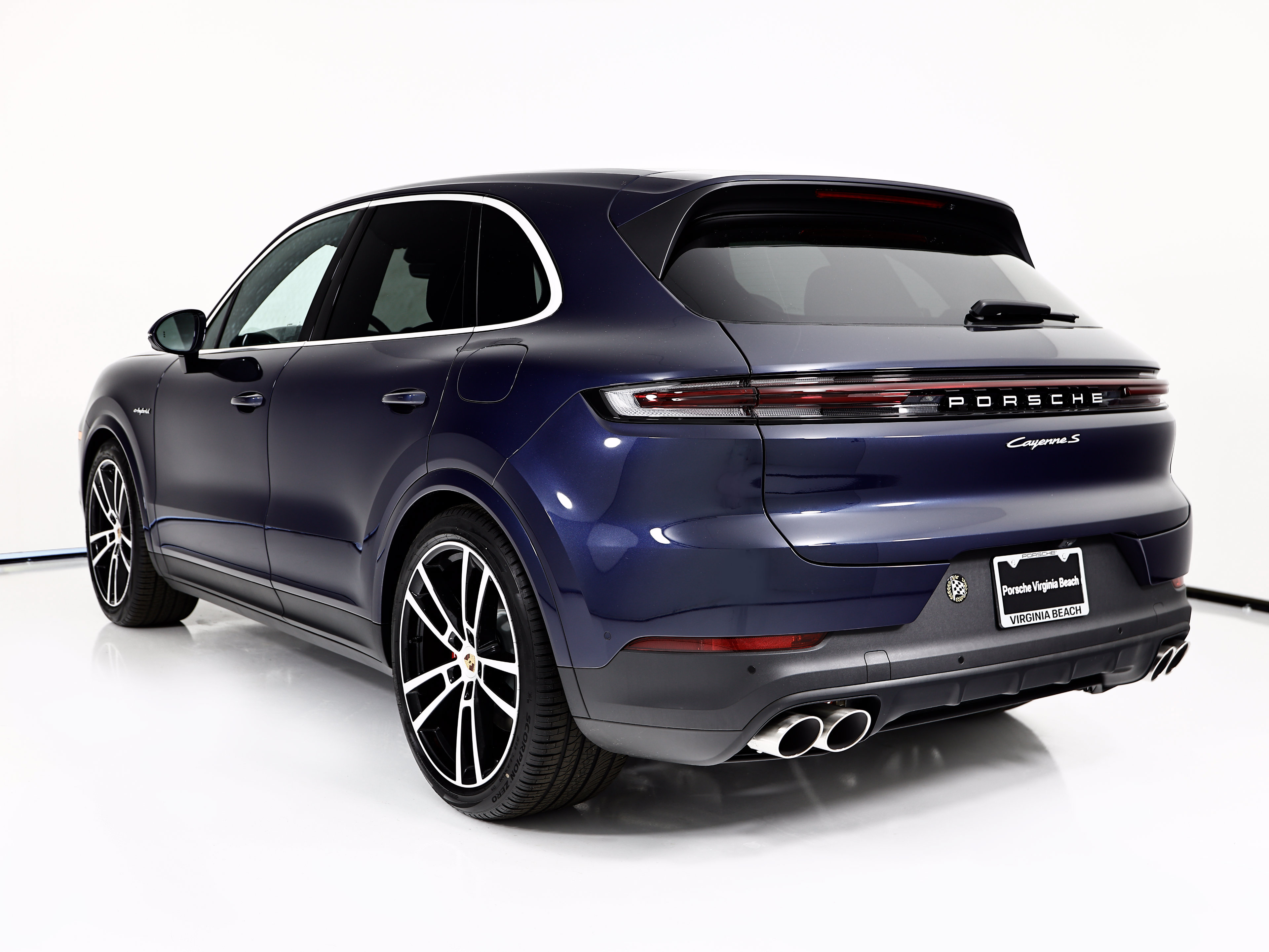 New 2026 Porsche Cayenne S AWD/4WD image 3