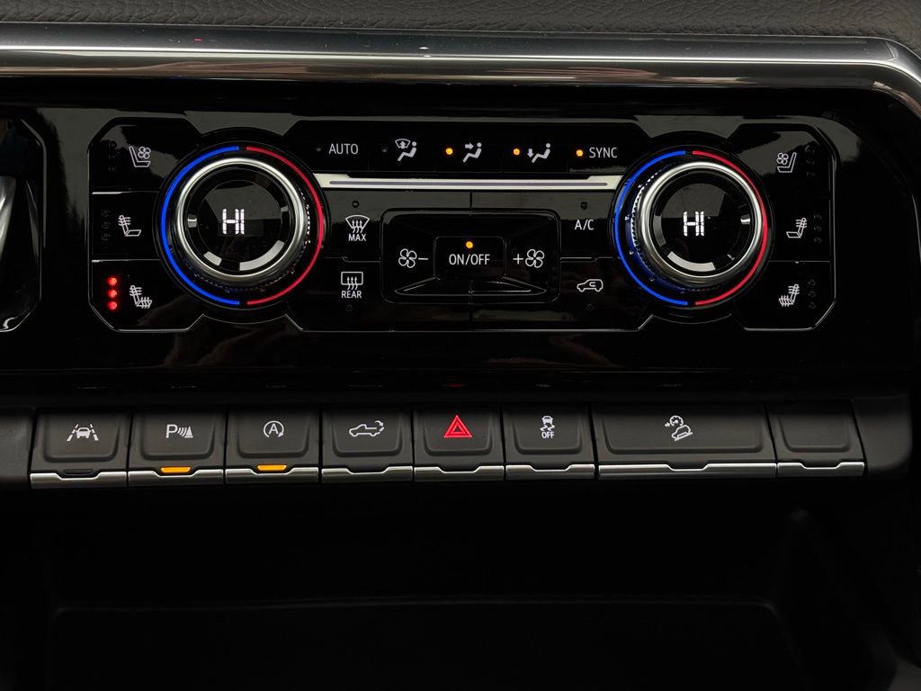 New 2026 GMC Sierra 1500 Denali w/ Denali Reserve Package image 29