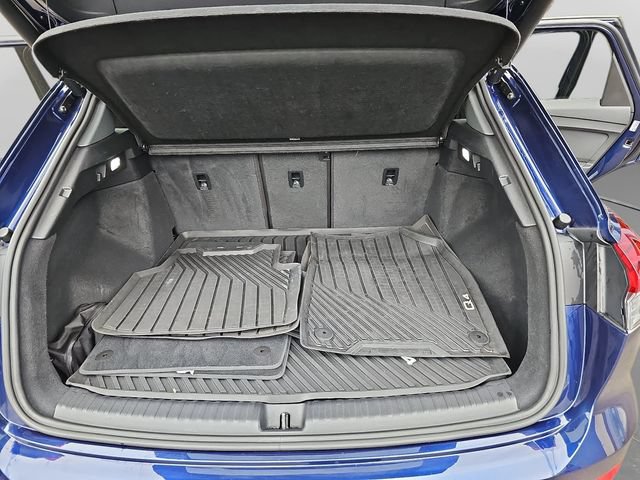 Used 2023 Audi Q4 e-tron Premium Plus w/ Premium Plus AWD/4WD image 27