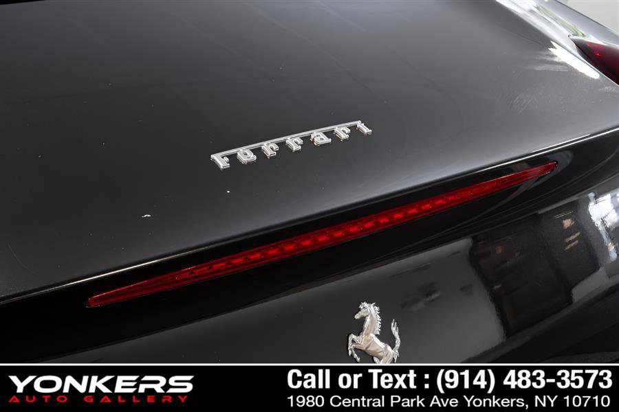 Used 2010 Ferrari California RWD image 76