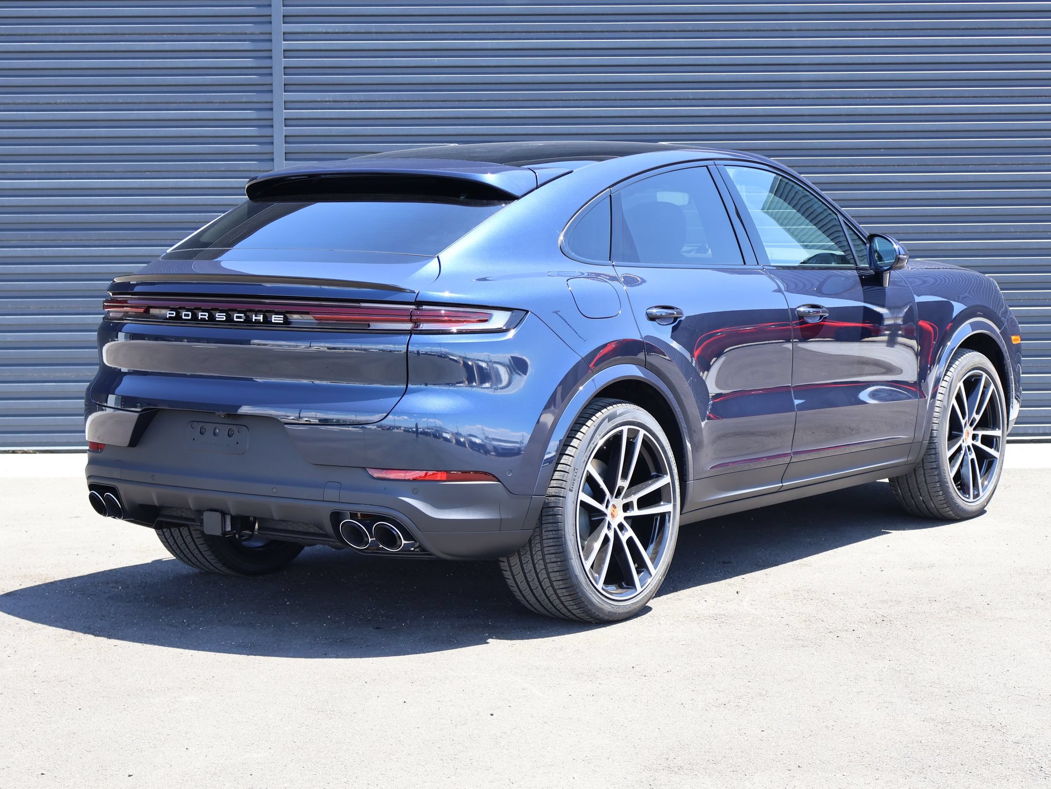 New 2026 Porsche Cayenne Coupe AWD/4WD image 9