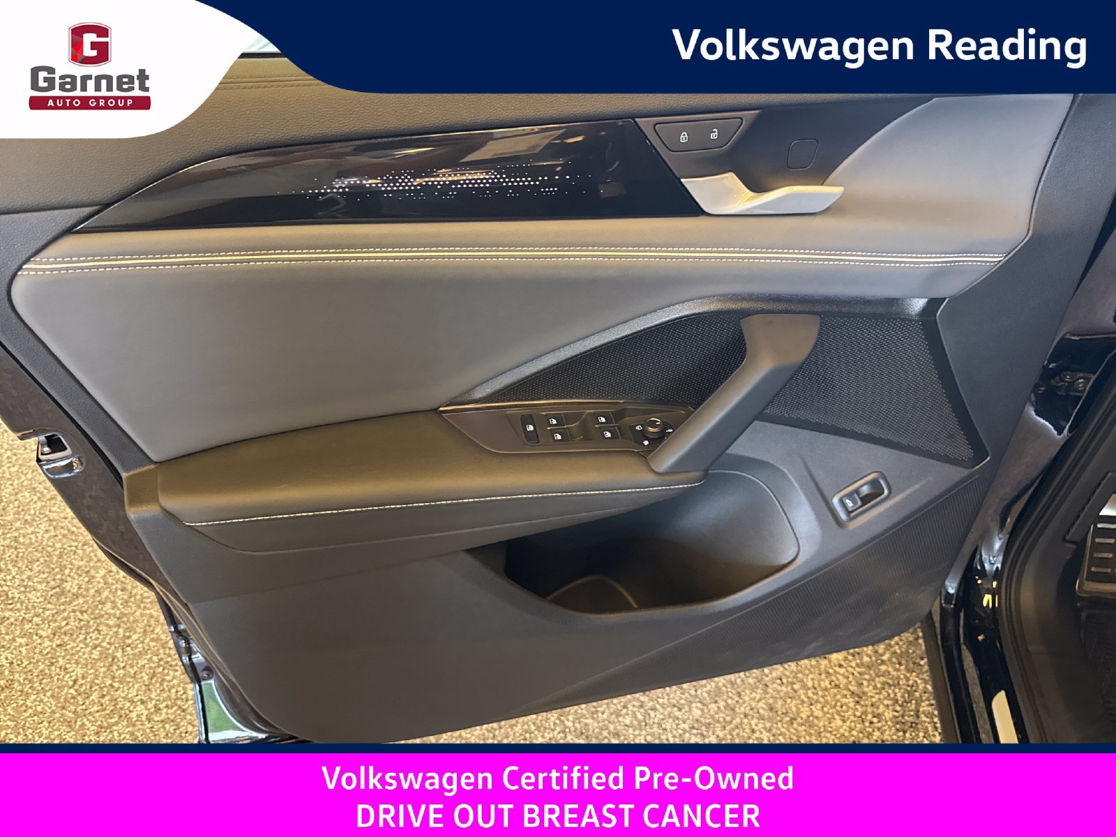 Certified 2025 Volkswagen Tiguan SEL R-Line AWD/4WD image 11